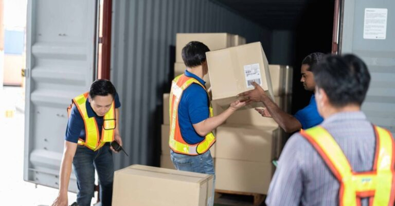 Loading/Unloading Worker Jobs in Iltay