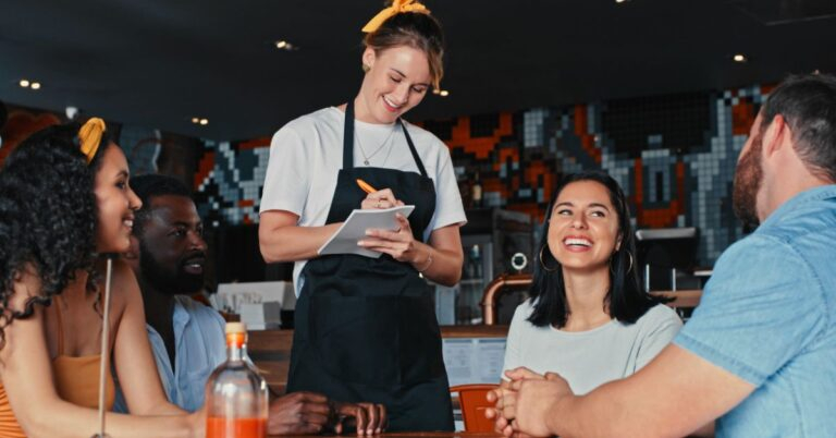 Waitress Jobs in Saudi Arabia