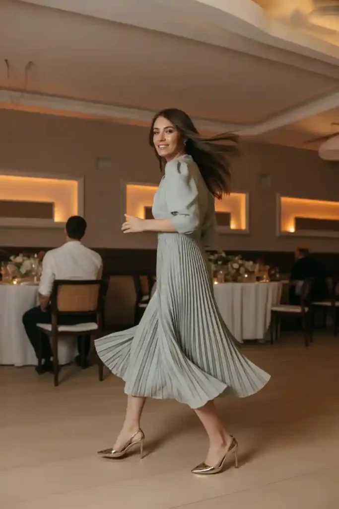  Pleated Midi Dress With Metallic Details 