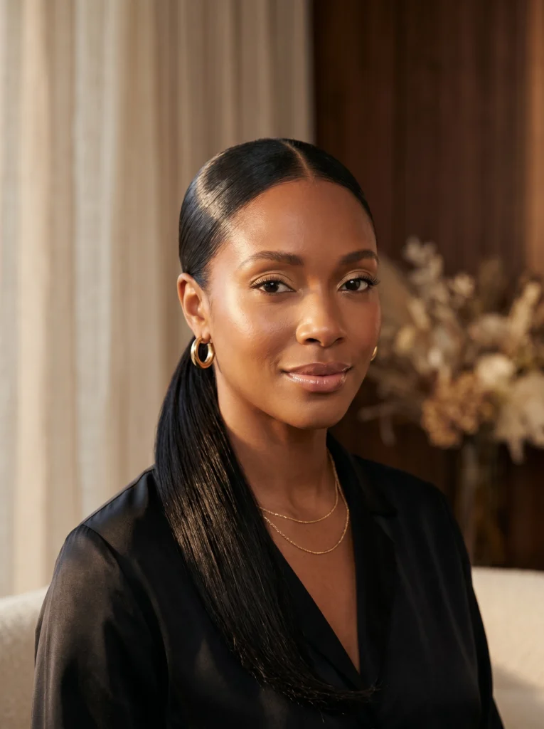 Low Sleek Ponytail